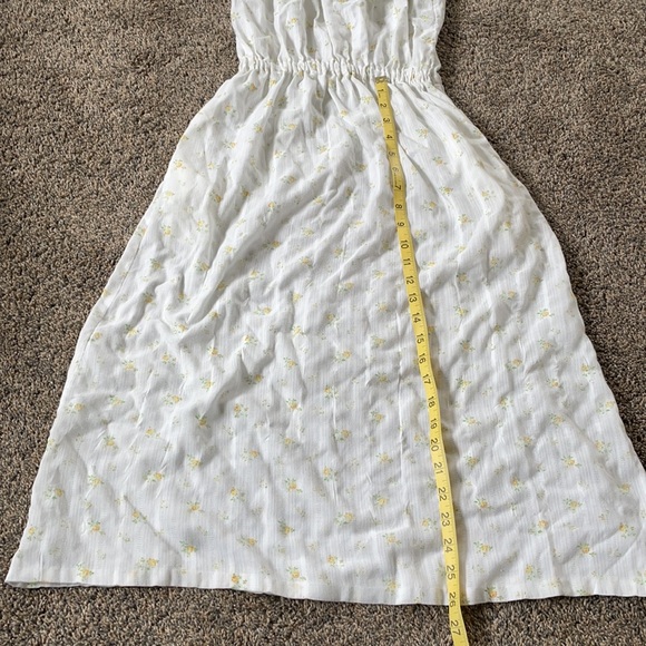 Vintage Floral Off the Shoulder Midi Dress - Picture 3 of 5